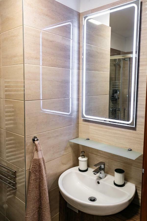Doczy Private Apartment デブレツェン エクステリア 写真